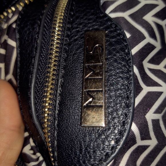 Black Leather MMS Bag - Picture 5 of 5